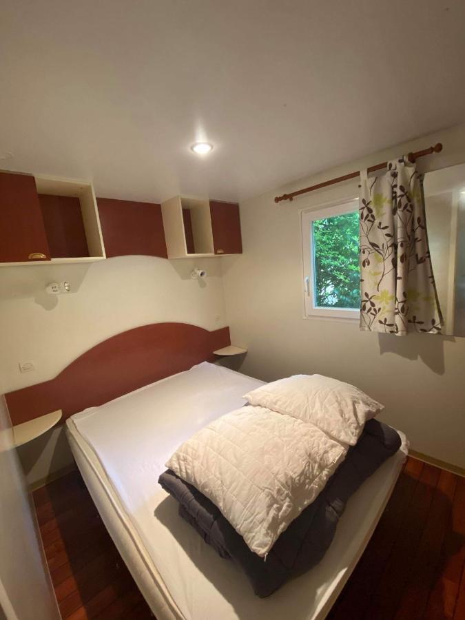 Camping De Baignes Hotel Eksteriør billede